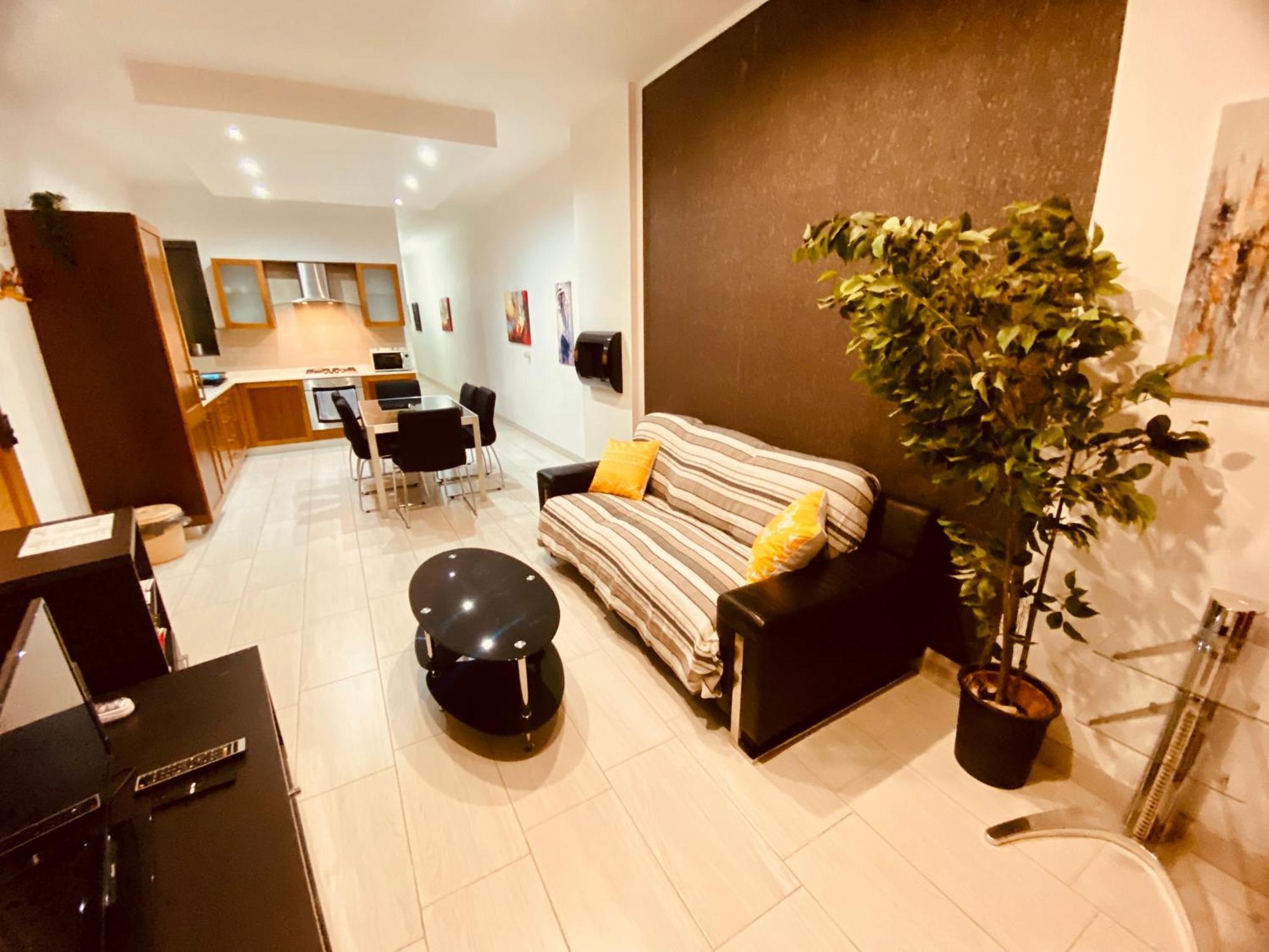 Bugibba Central Modern Apartment St. Paul's Bay Exteriör bild